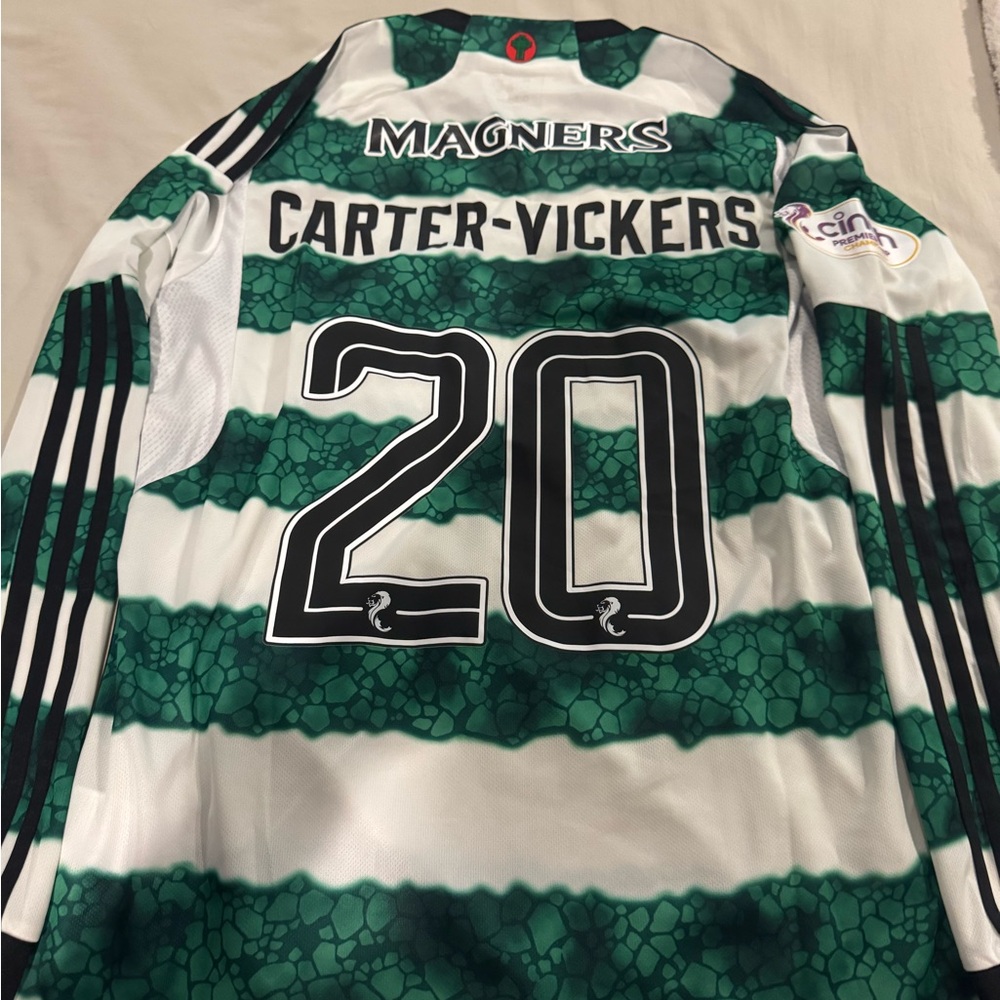 Celtic FC Adidas long sleeve Cameron Carter-Vickers Jersey size M